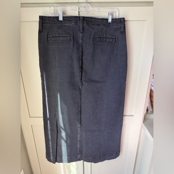 NWT J.Crew Black Denim Skirt SZ 32 (14) - Picture 10 of 16